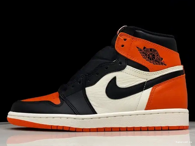 OW Jordan x AJ1 Air AQ0818-158 1 Off-Louis 0514